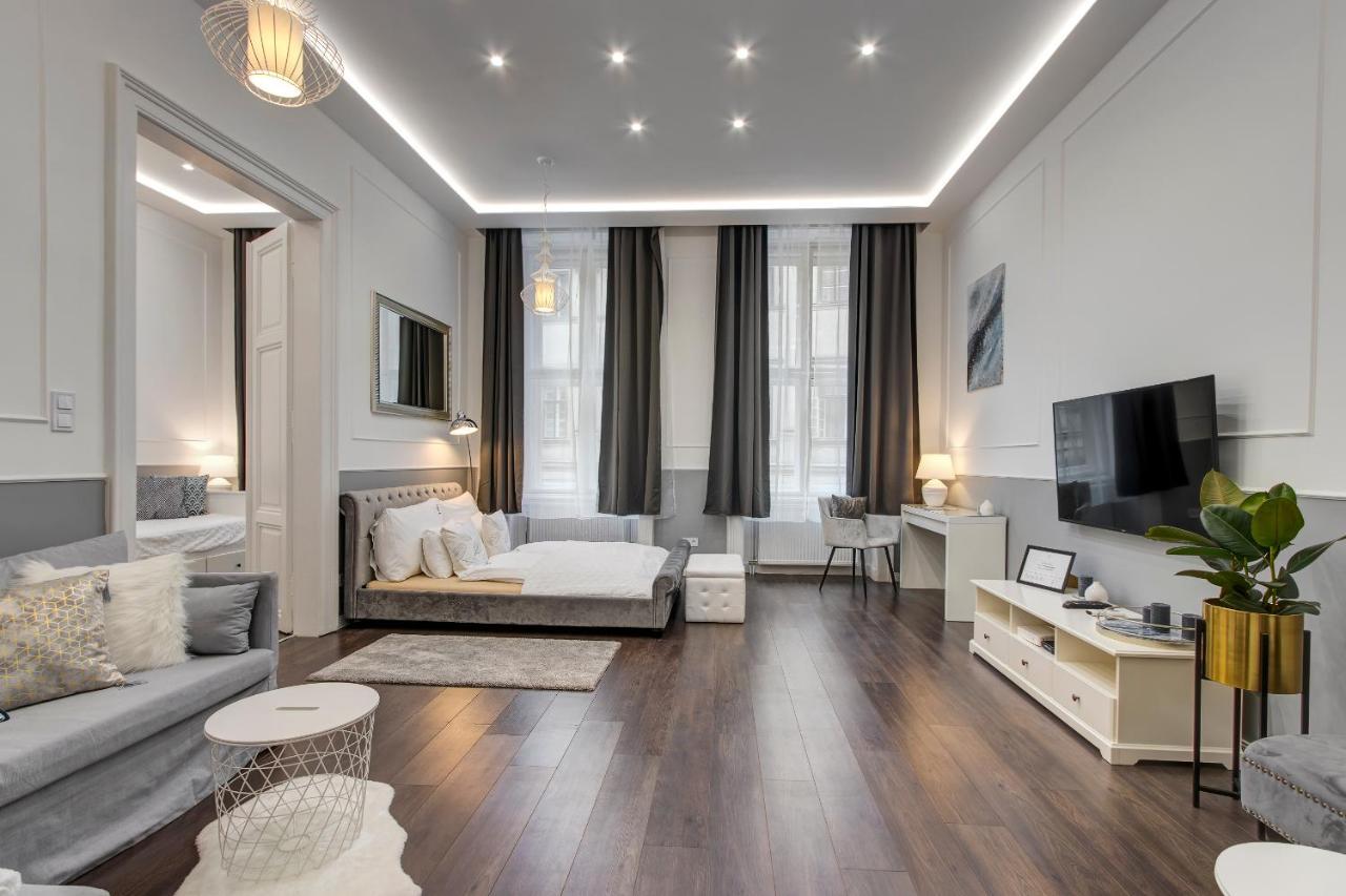 Semmelweis Apartment, Budapest
